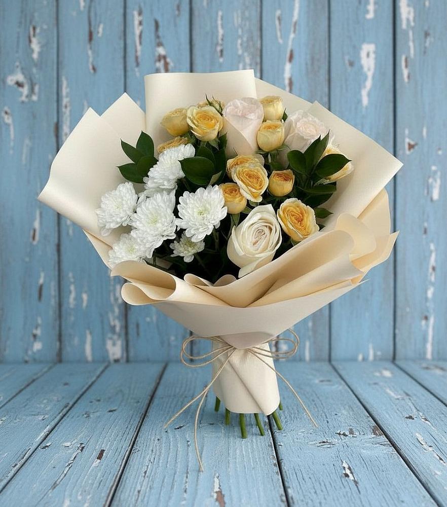 Букет цветов из: Розы и Хризантемы в Красочном