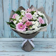 Букет цветов из:  Герберы, Альстромерии и Хризантемы в Красочном