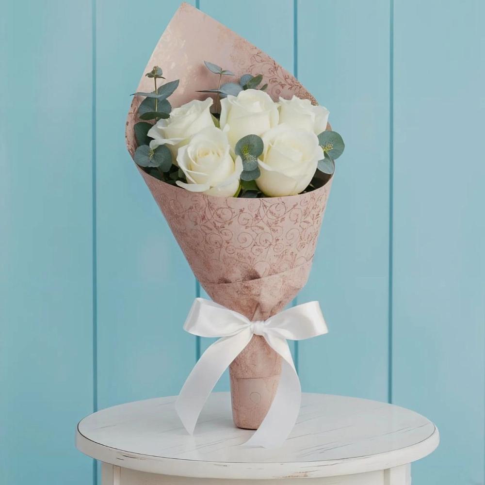 Букет цветов из: Розы в Красочном