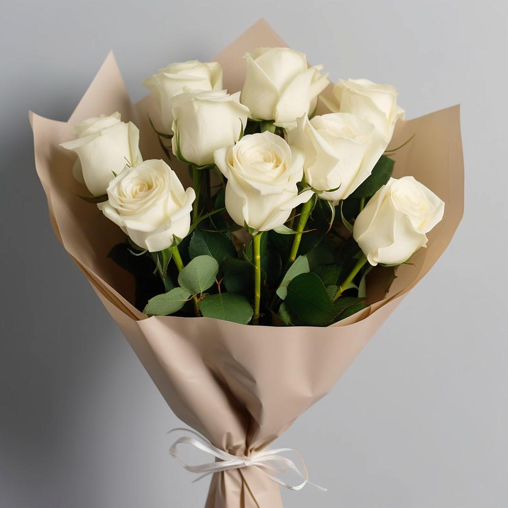 Букет 9 Белых роз Эдлесс Лав в Красочном