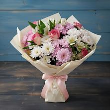 Букет цветов из:  Хризантемы, Альстромерии и Розы в Красочном