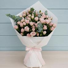 Букет цветов из:  Розы #REPLACE_PRED# Красочном